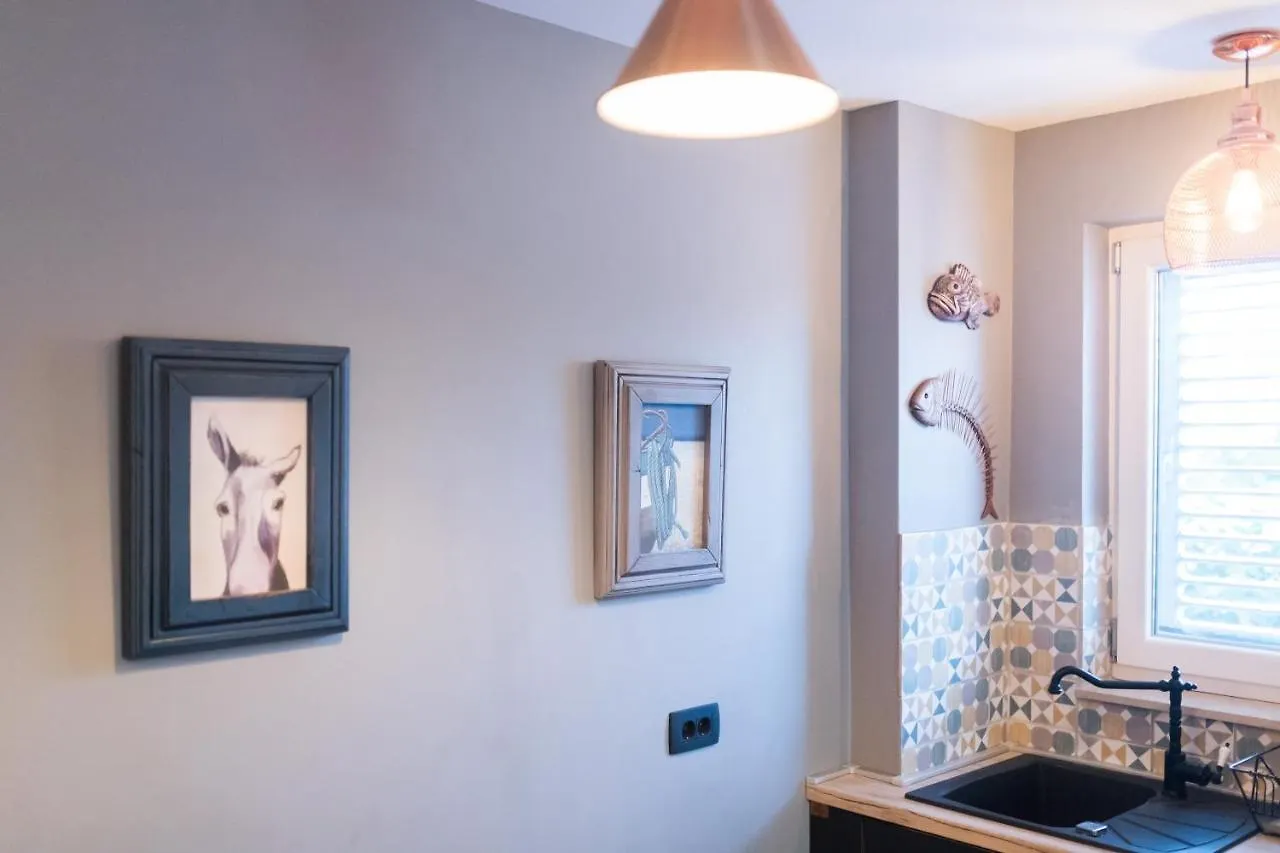 Apartment Lara Zaton  Croatia